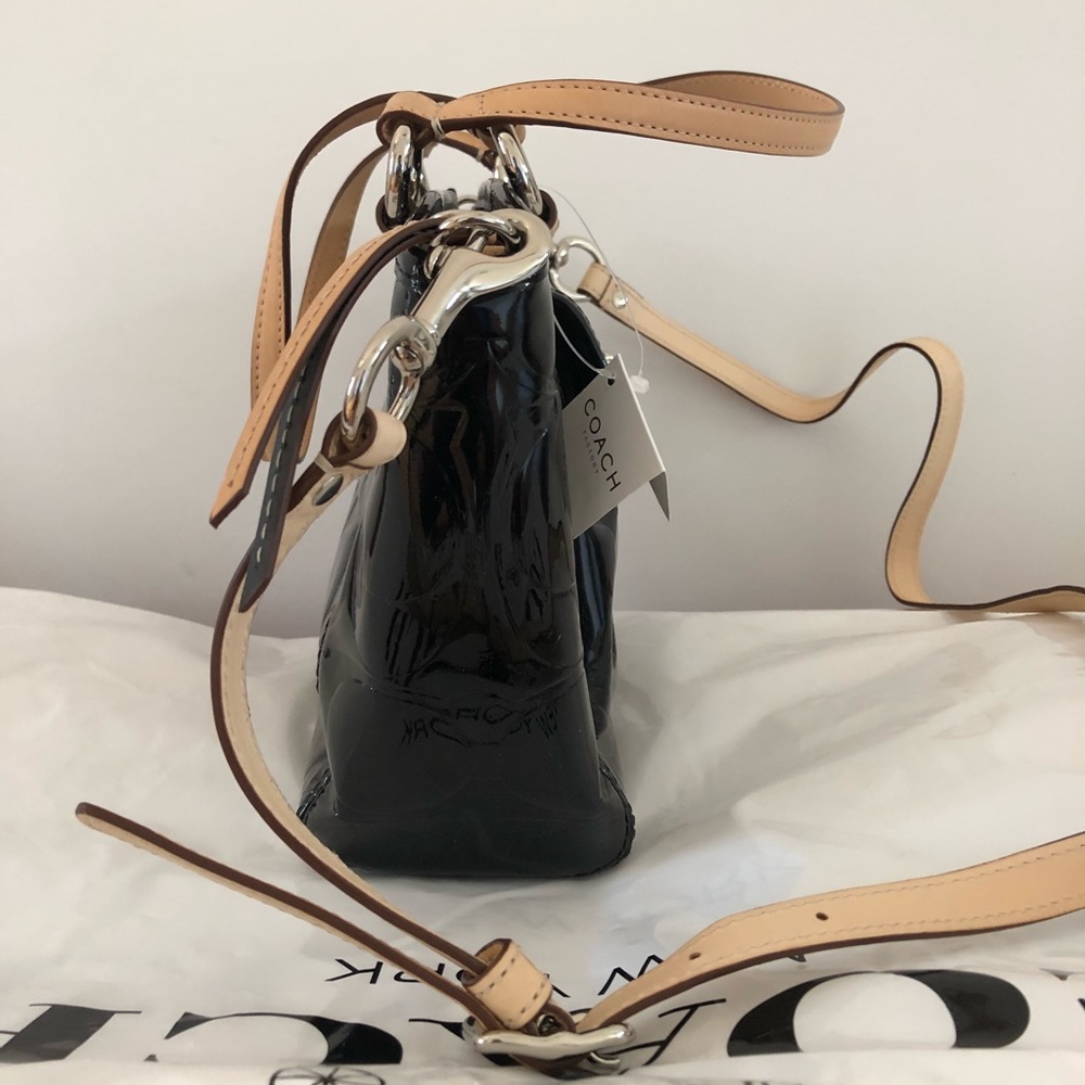 Coach Shoulder or Crossbody bag - Picture 4 of 6